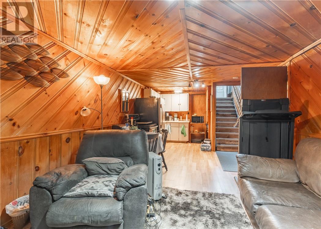 401 Denis Crescent - 20