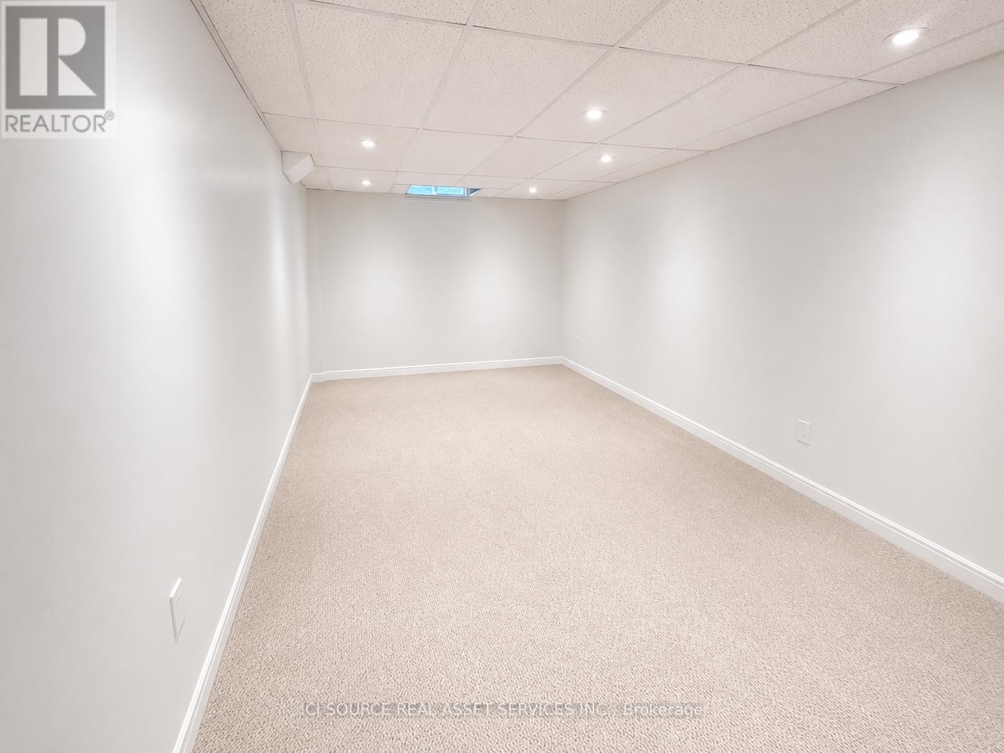 2081 GOLDEN ORCHARD TRAIL - Image 35