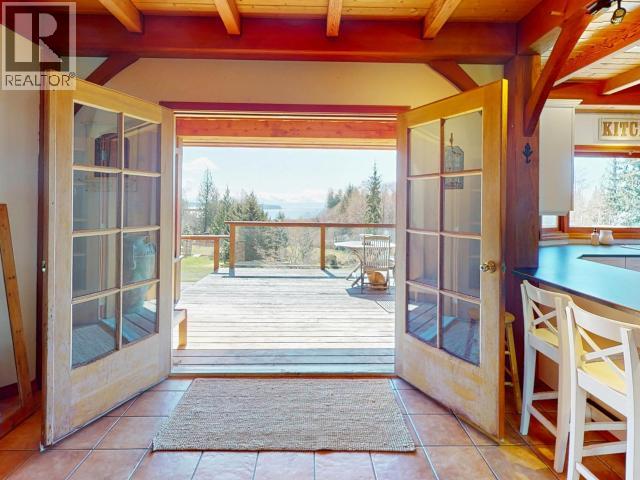 3749 HIGHWAY 101 - 22
