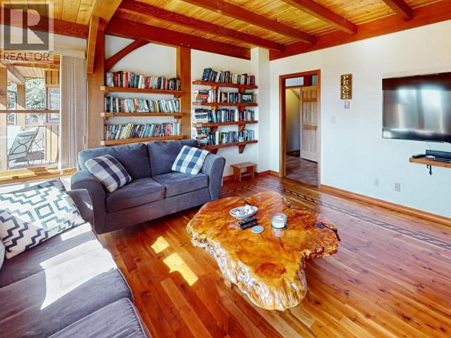 3749 HIGHWAY 101 - 27