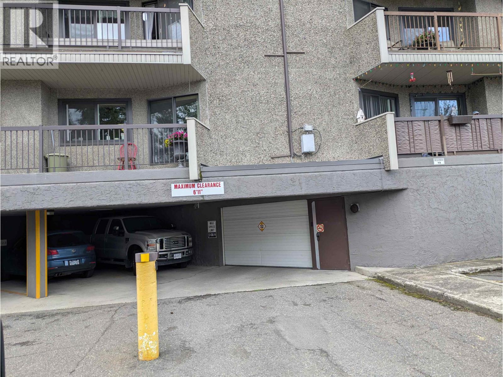 #319 4288 15TH AVENUE - 2