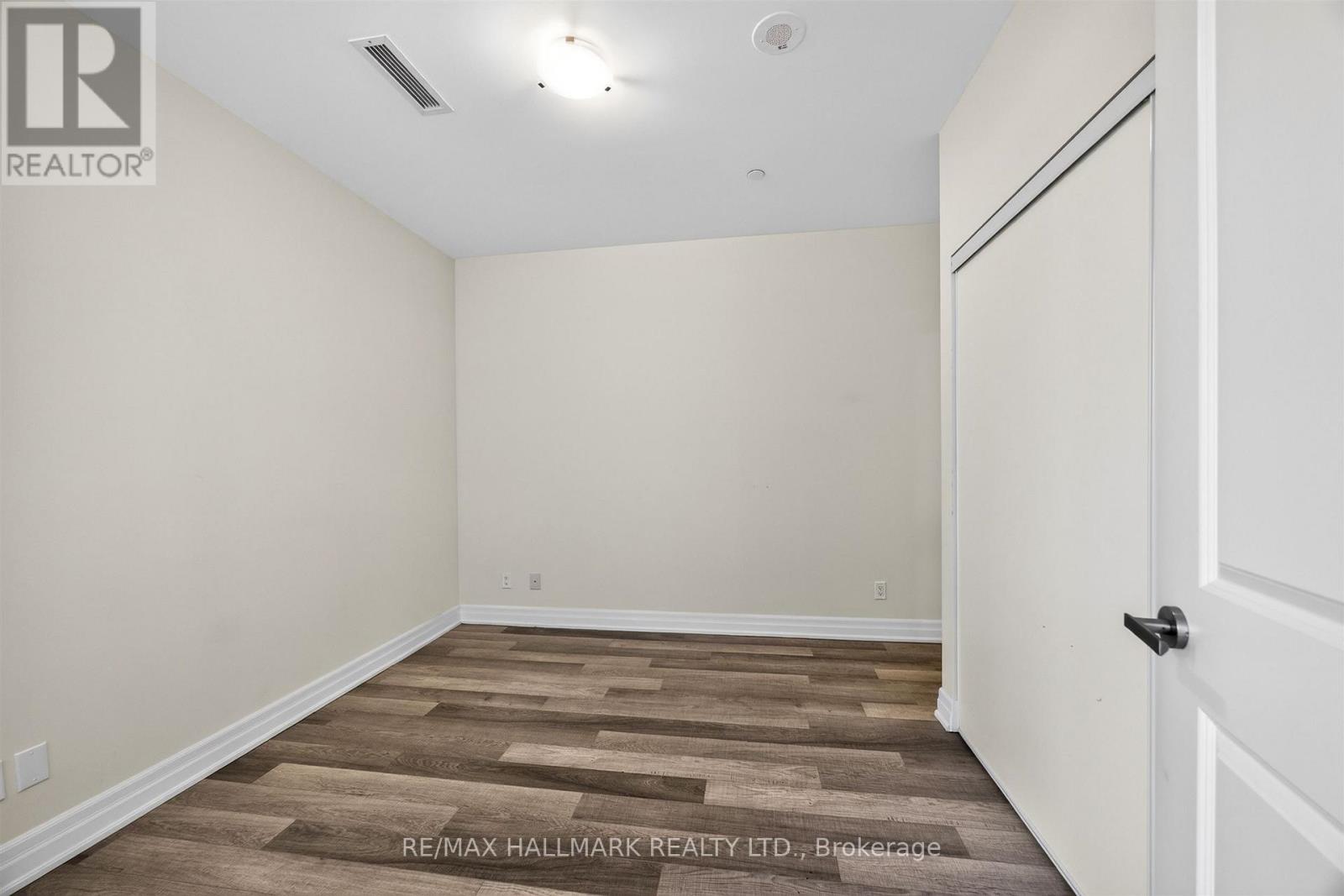 #219 9085 JANE STREET - 20