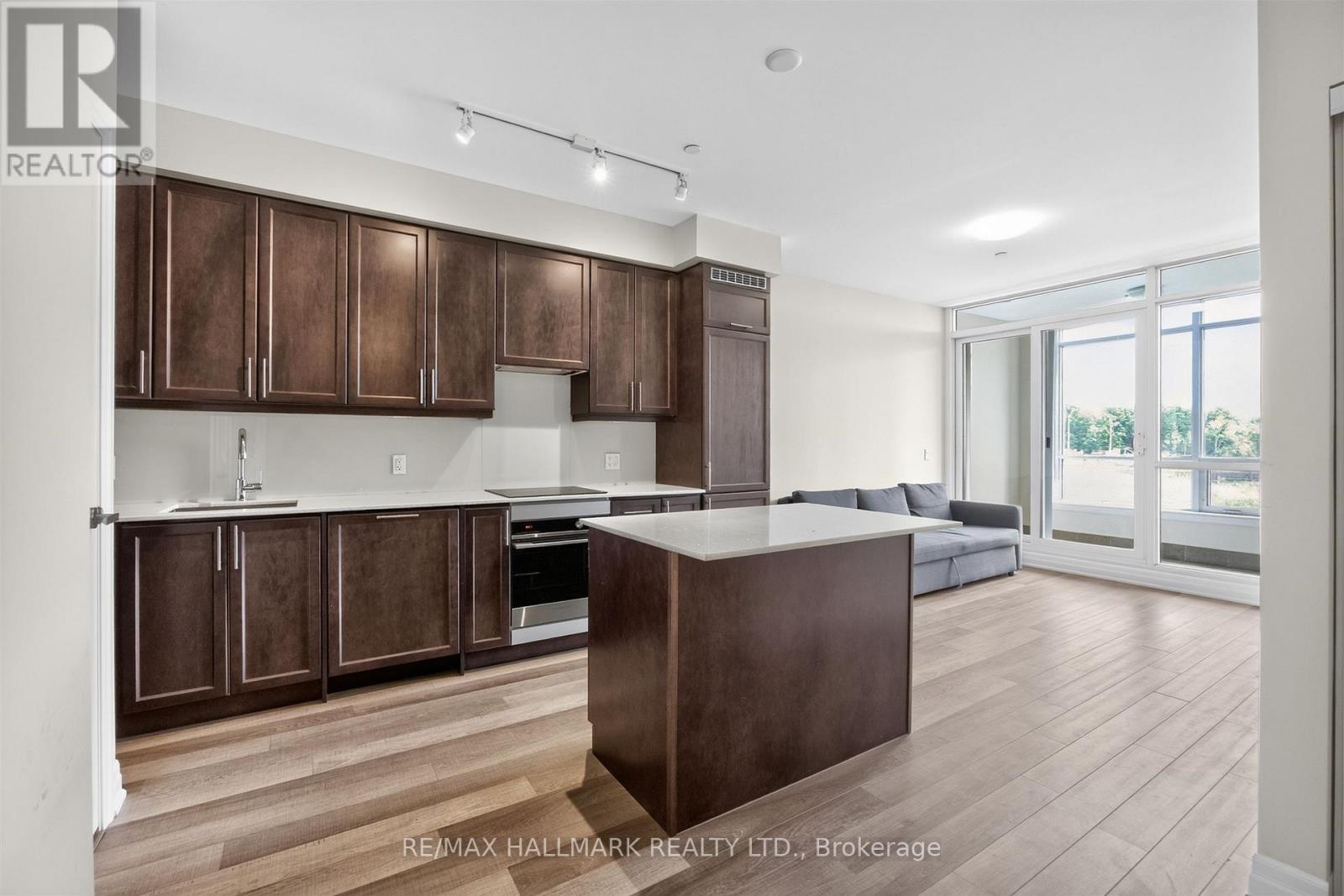 #219 9085 JANE STREET - 10