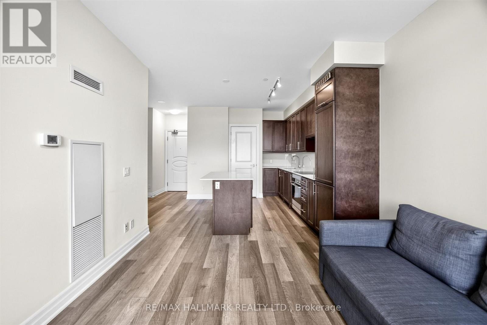 #219 9085 JANE STREET - 15