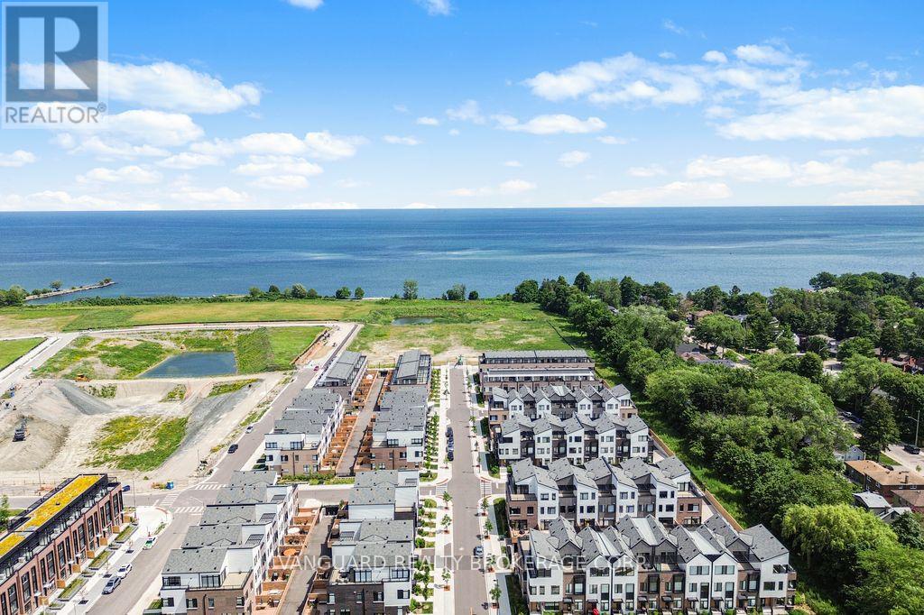 21 – 15 LOU PARSONS WAY