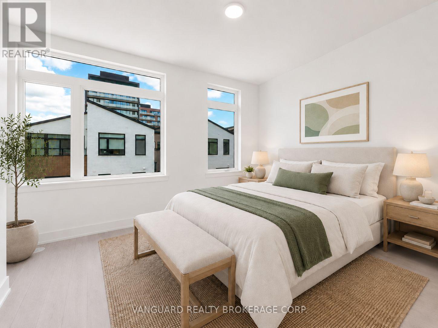 21 – 15 LOU PARSONS WAY