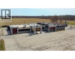 689 Texas Road, Amherstburg, ON N9V3R3 Photo 9