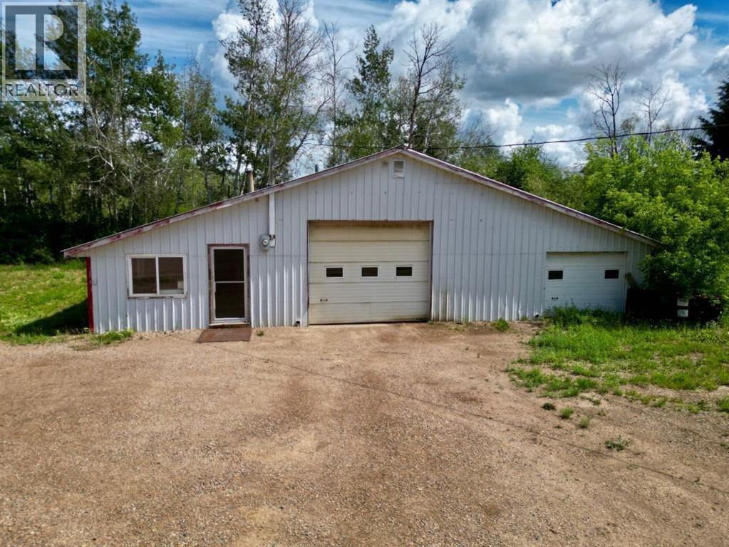 141441 TWP RD 1074 - photo 2