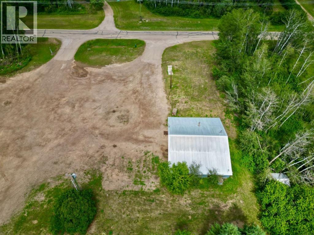 141441 TWP RD 1074 — photo 24