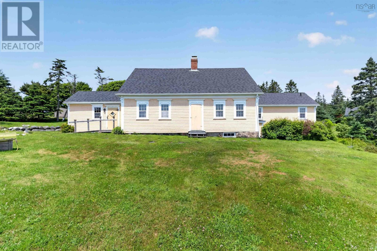 261 Upper Kingsburg Road - 6