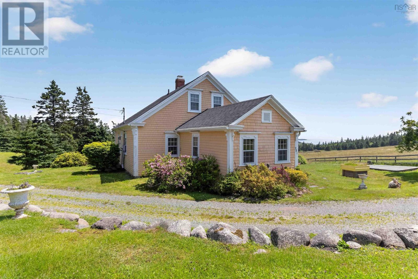 261 Upper Kingsburg Road - 5
