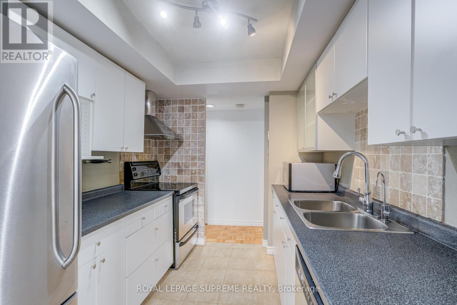 #1804 5 KENNETH AVENUE - 17