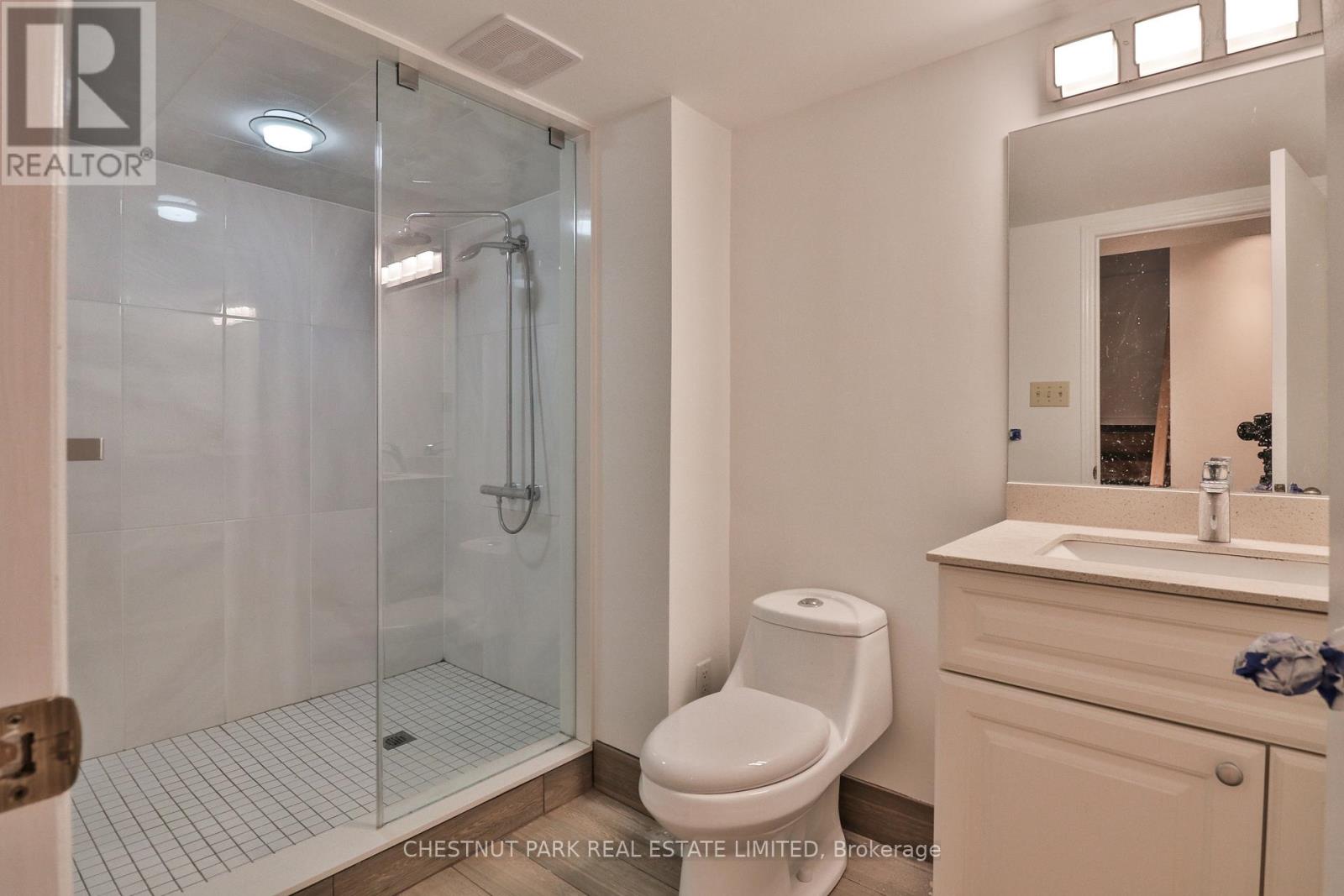 18 DERVOCK CRESCENT - 29