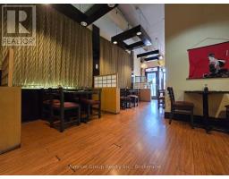 376 Eglinton Avenue W, Toronto, ON M5N1A2 Photo 6
