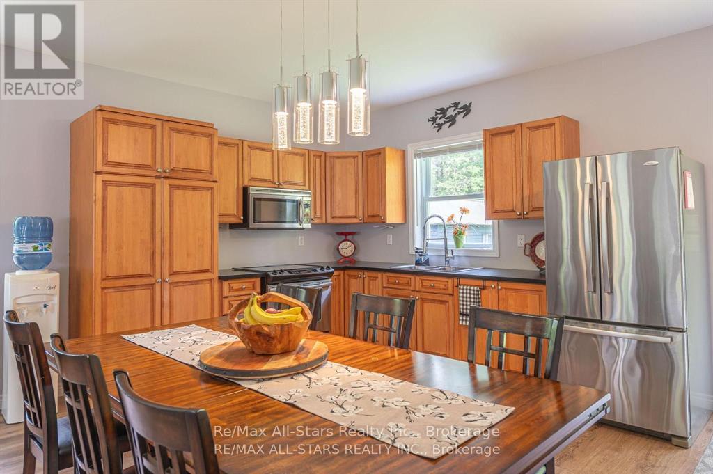 24 RELAX AVENUE - Image 10