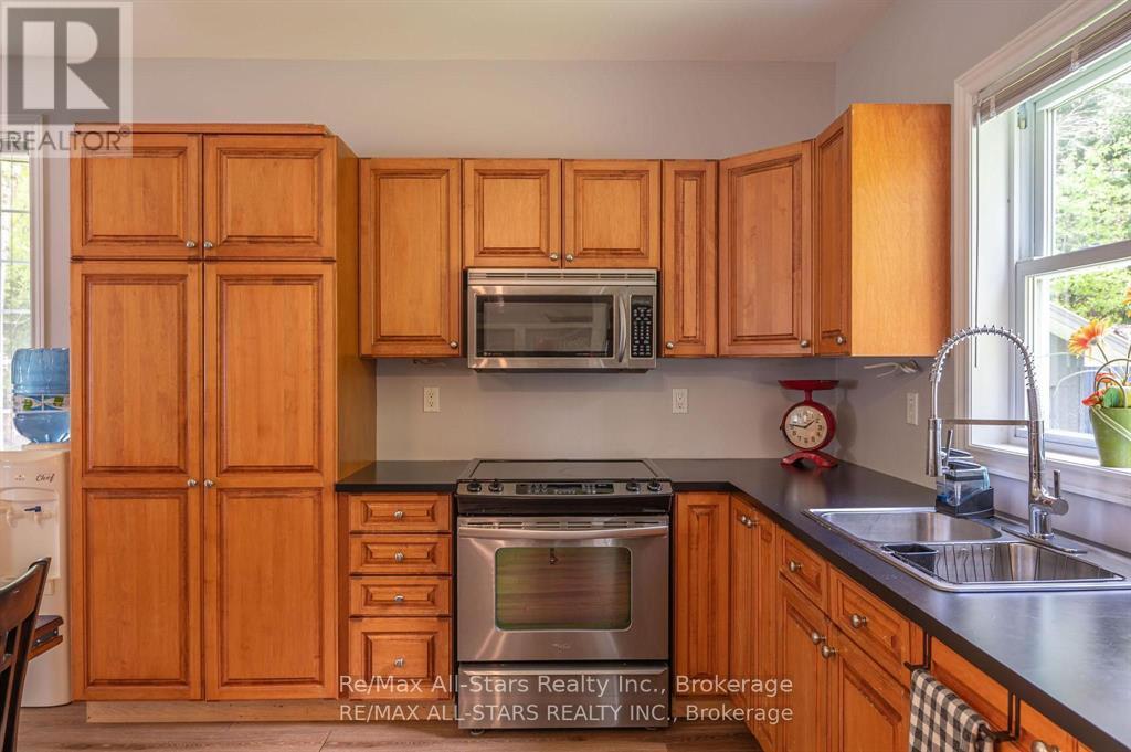 24 RELAX AVENUE - Image 11