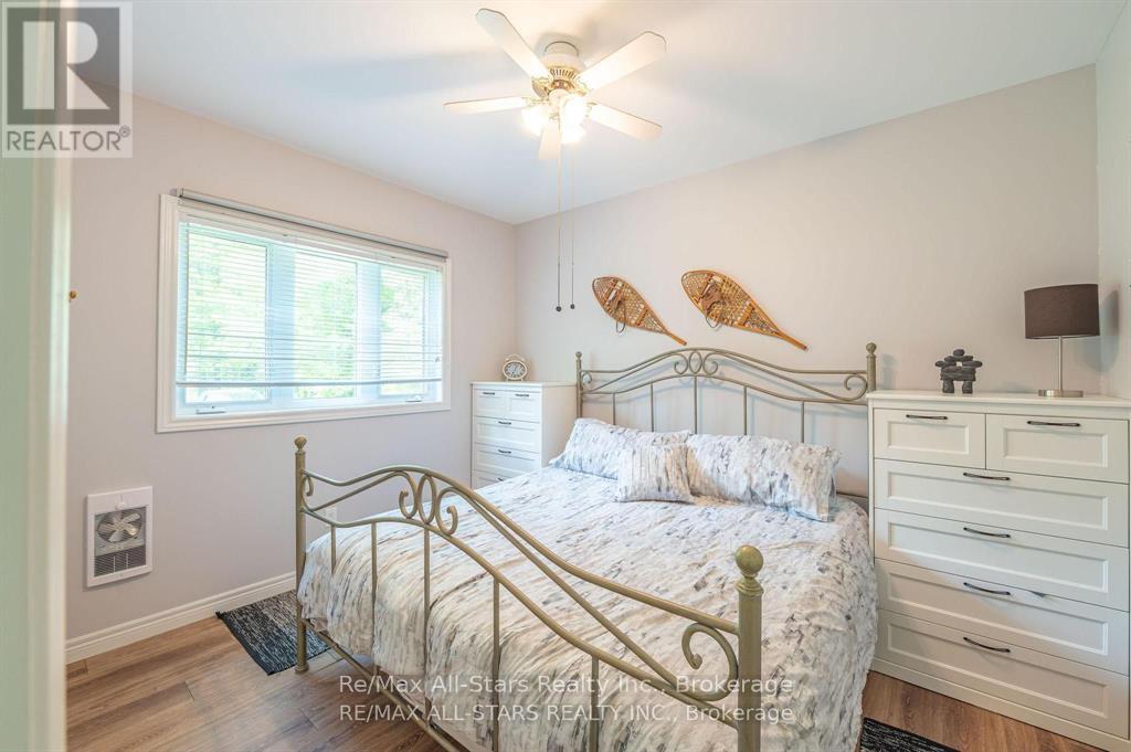 24 RELAX AVENUE - Image 15