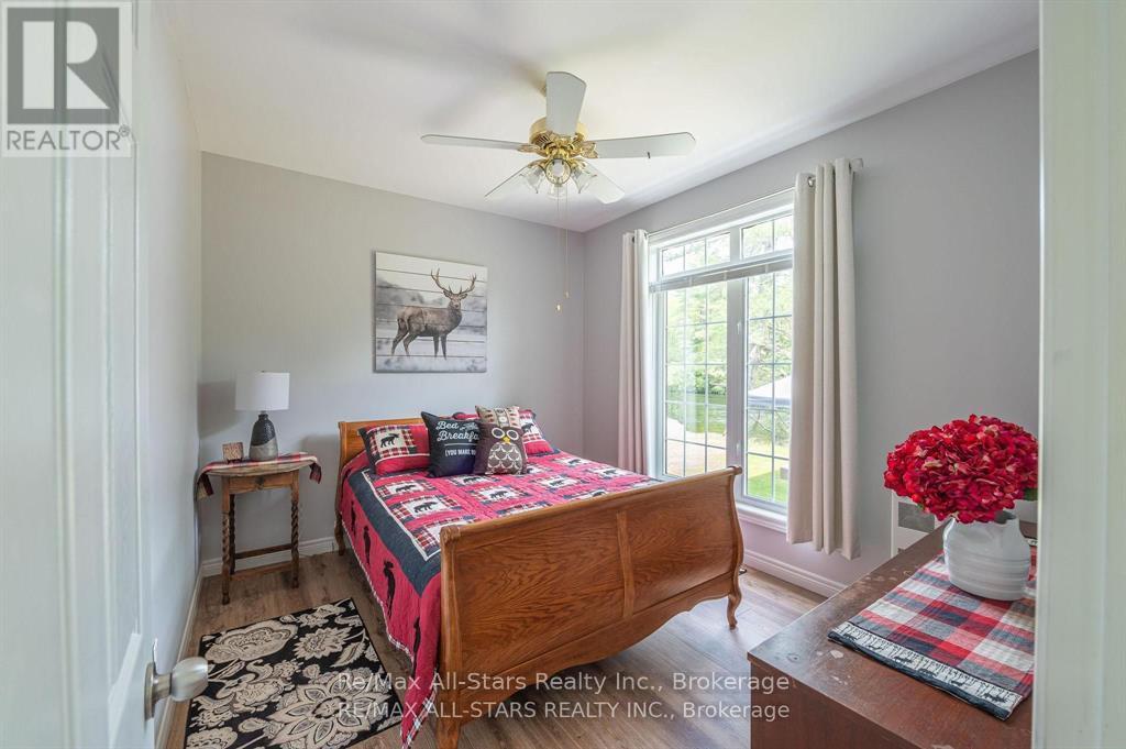 24 RELAX AVENUE - Image 16