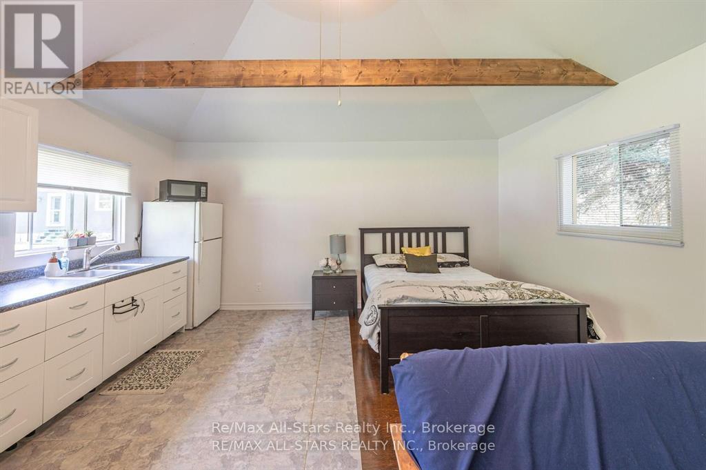 24 RELAX AVENUE - Image 21