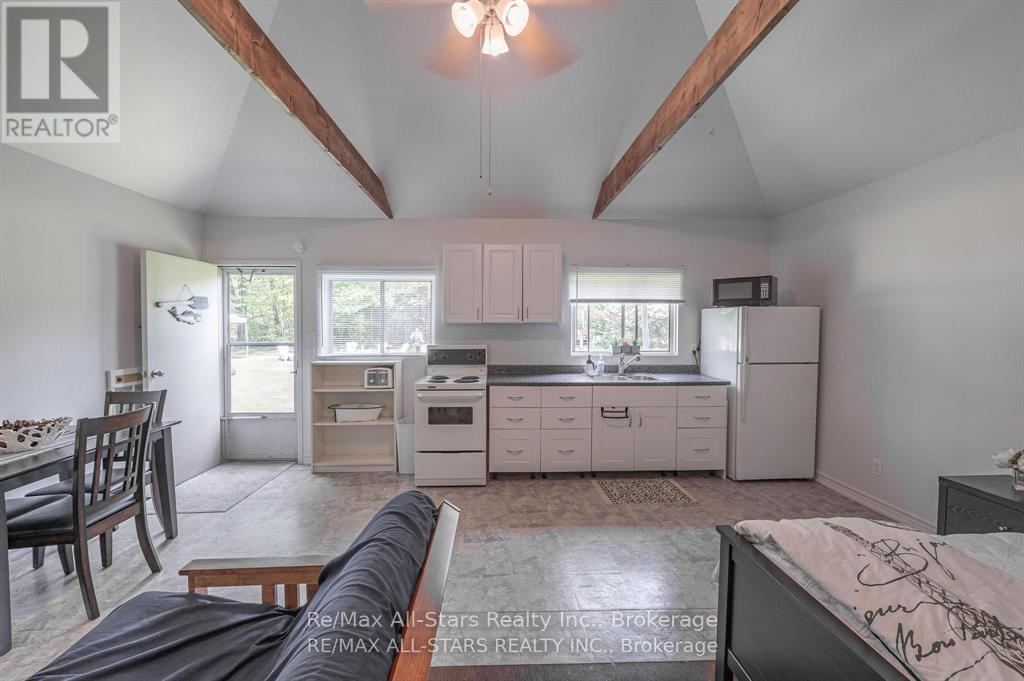 24 RELAX AVENUE - Image 22
