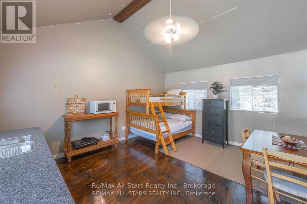 24 RELAX AVENUE - Image 25