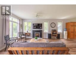Bedroom 2 - 24 Relax Avenue, Kawartha Lakes, ON K0M2L0 Photo 7