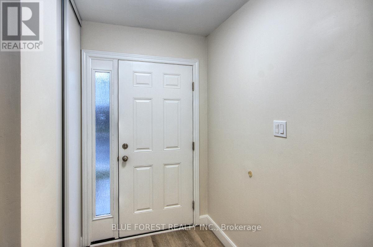 #100 690 LITTLE GREY STREET - 4