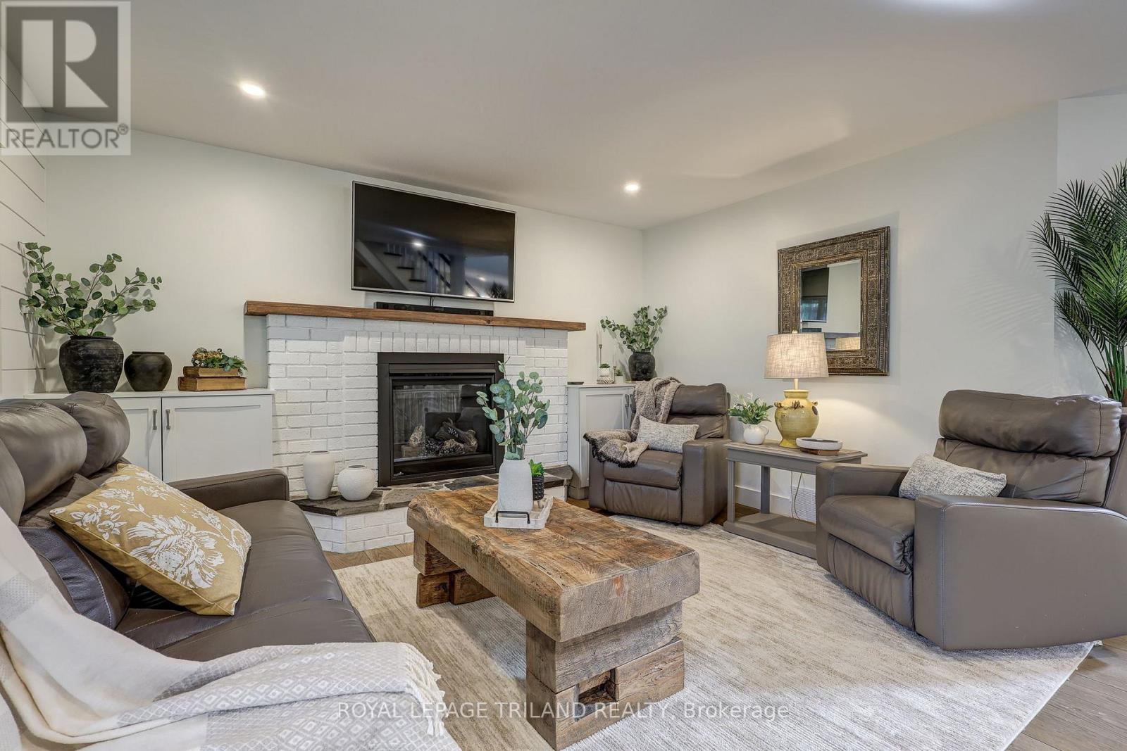 8755 TIKE ROAD - 14