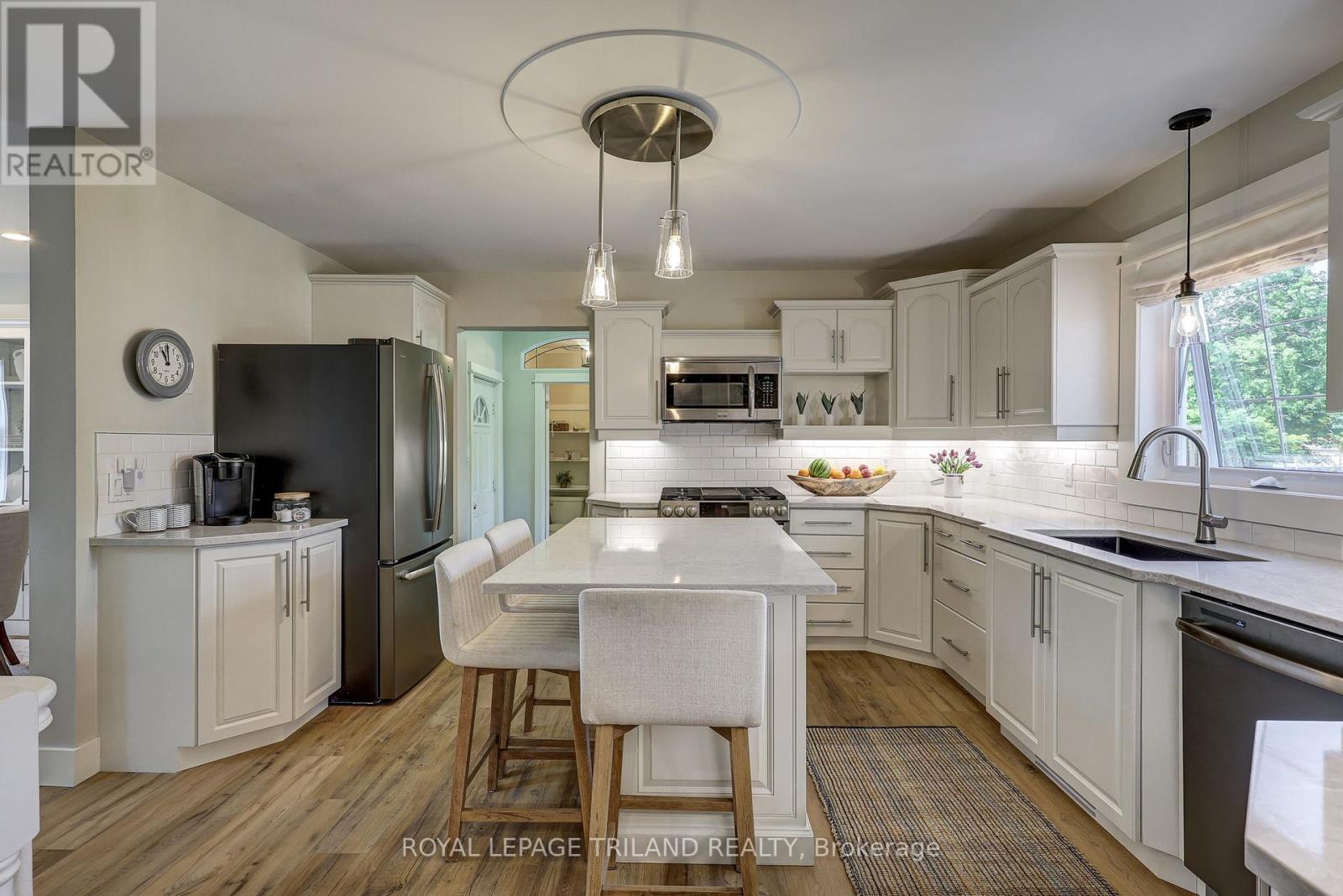 8755 TIKE ROAD - 18