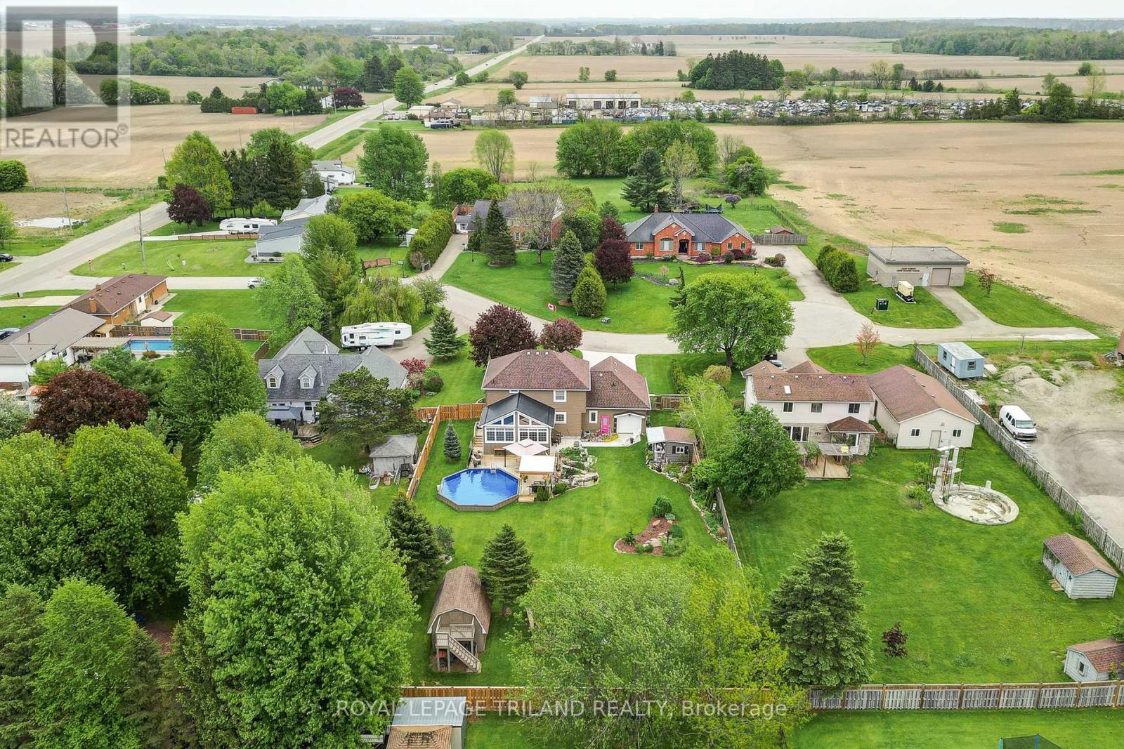 8755 TIKE ROAD - 44
