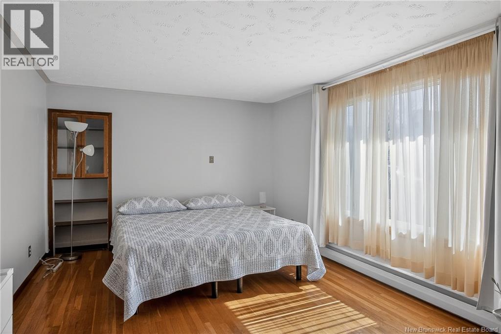 15 Balfour Street - 19