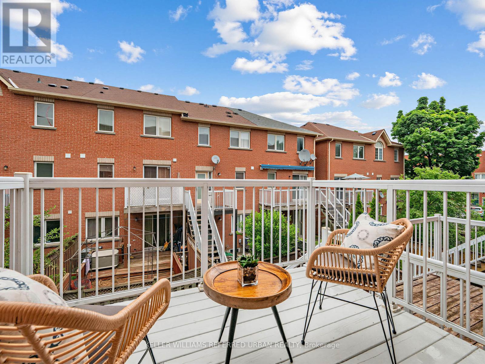 16 GUILLET STREET - 17