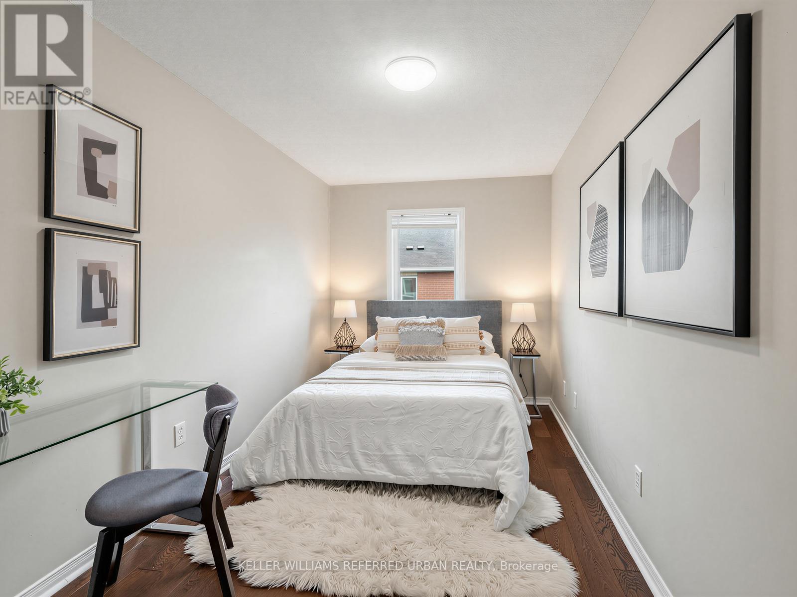 16 GUILLET STREET - 23