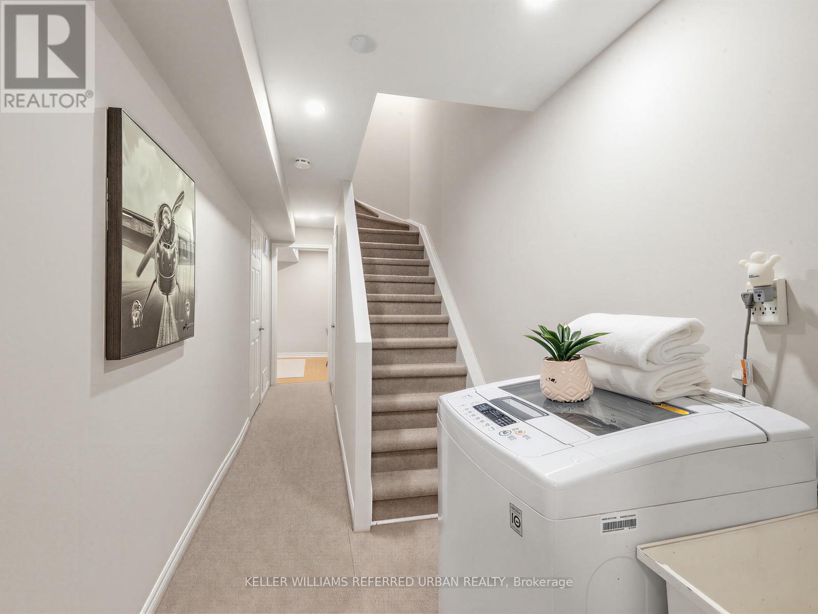 16 GUILLET STREET - 30