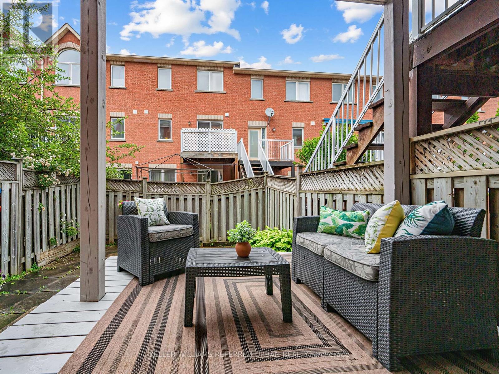 16 GUILLET STREET - 36