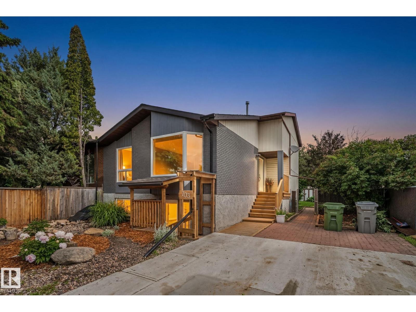 703 GRANDIN DR - 1