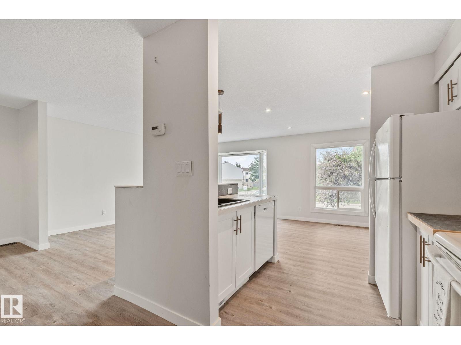 703 GRANDIN DR - 14
