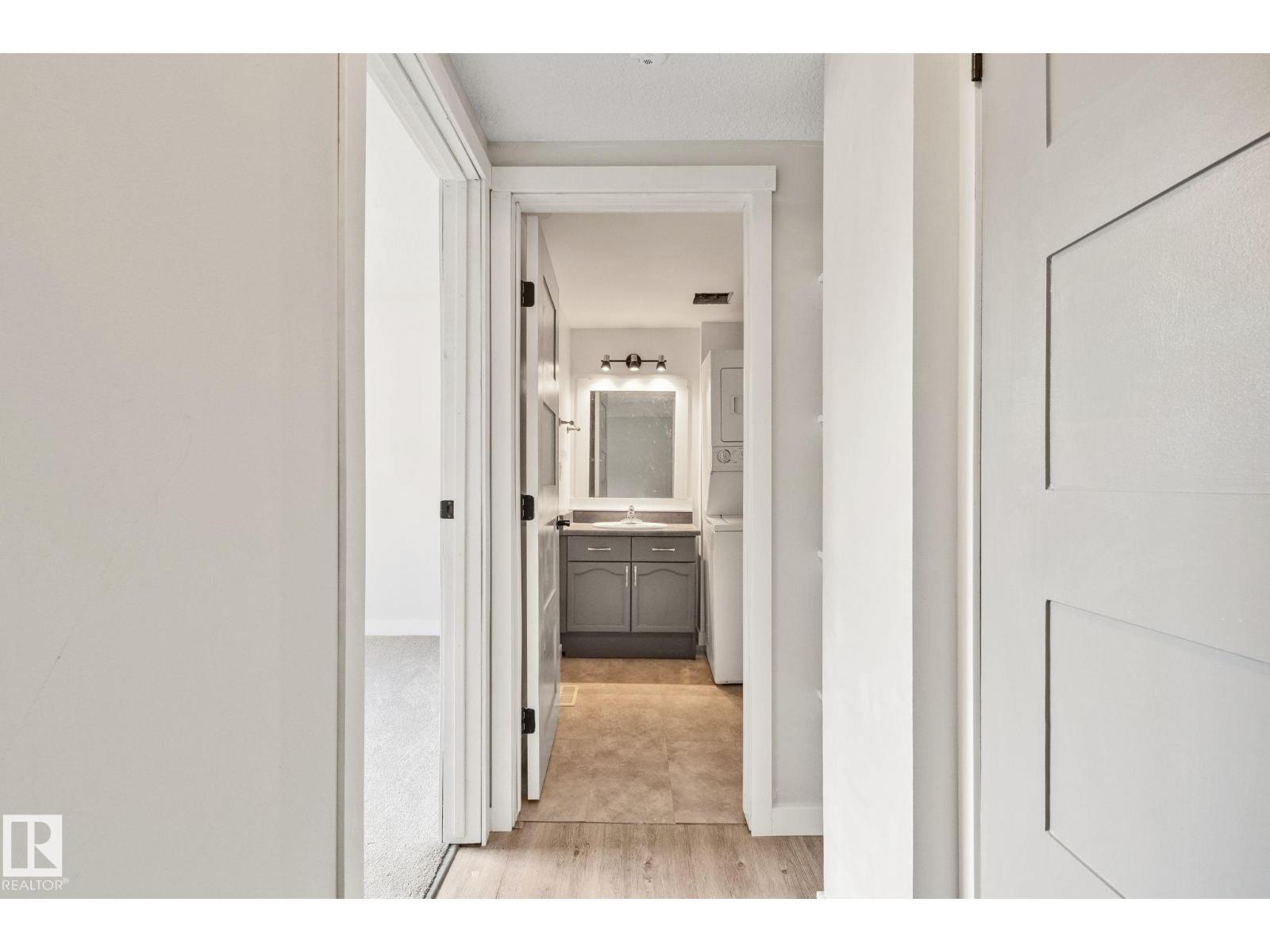 703 GRANDIN DR - 28