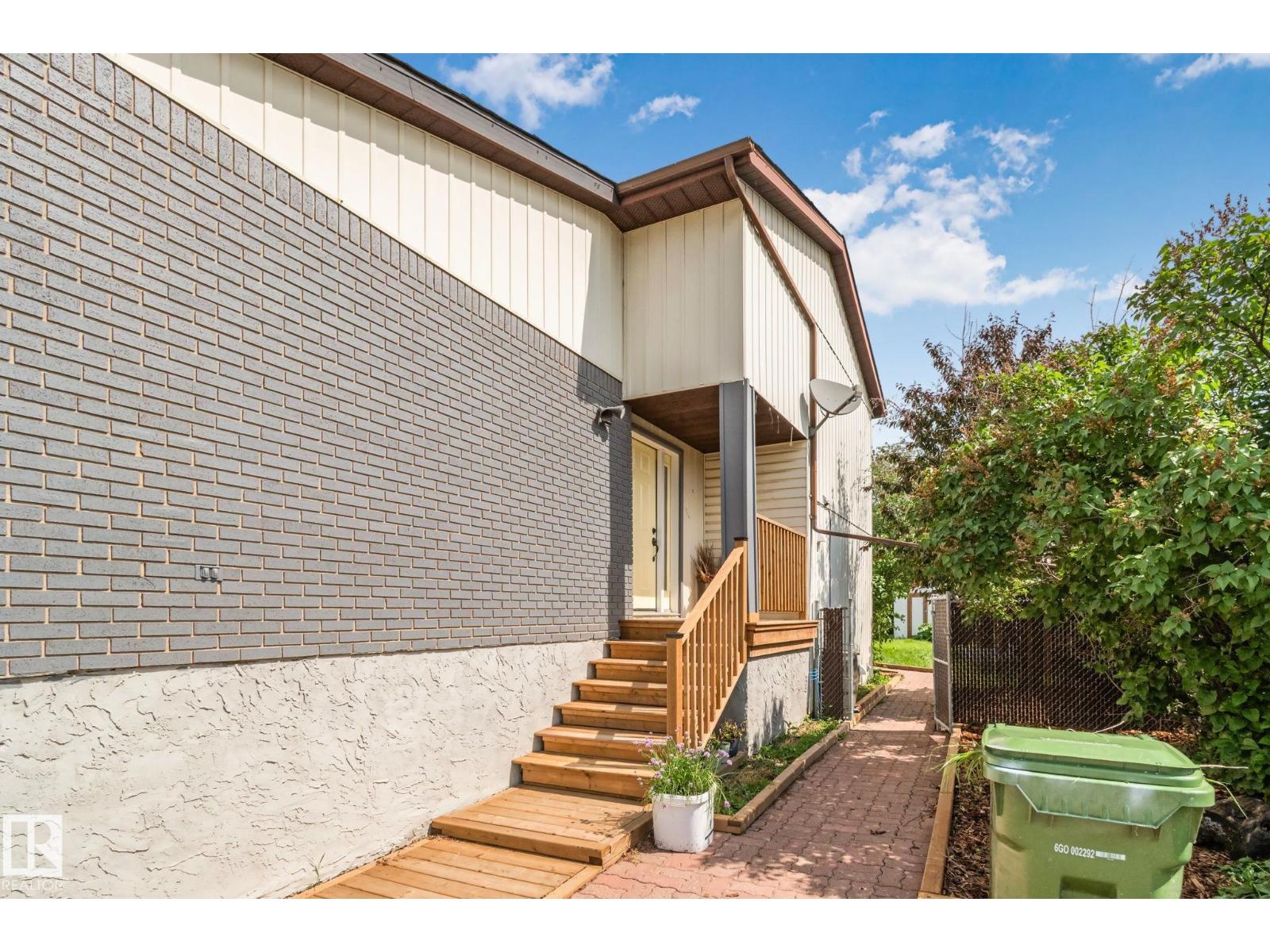 703 GRANDIN DR - 3