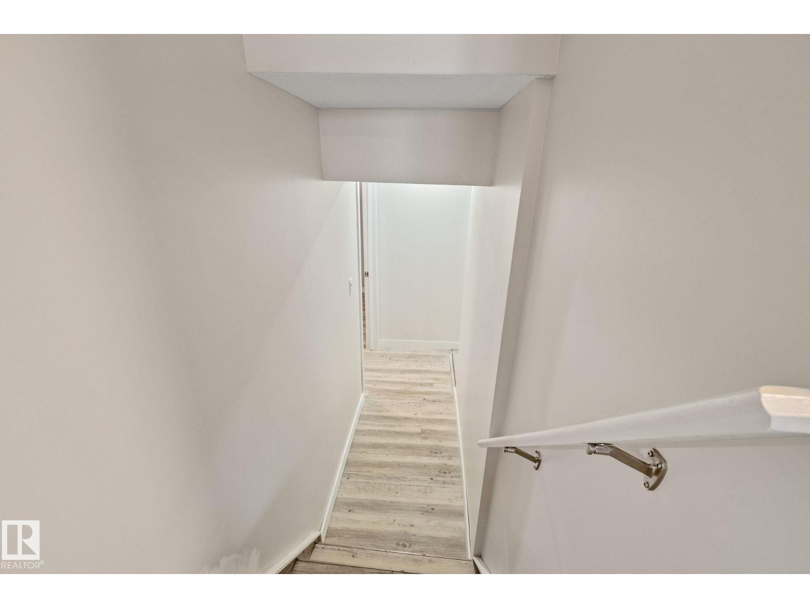 703 GRANDIN DR - 40