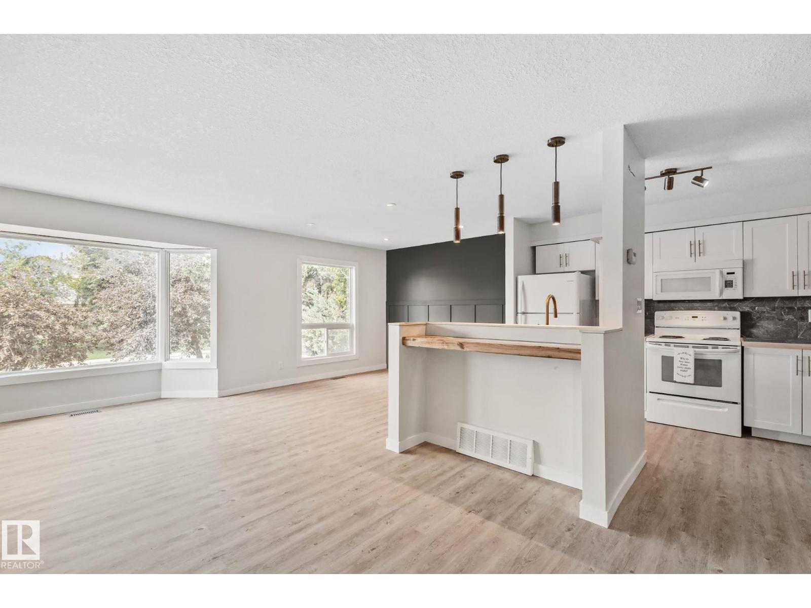 703 GRANDIN DR - 9