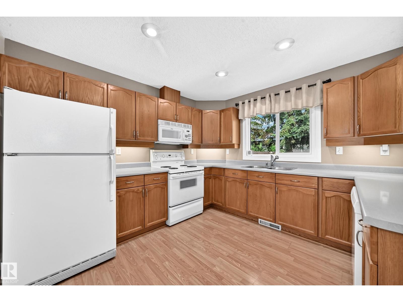 #51 9630 176 ST NW - 13