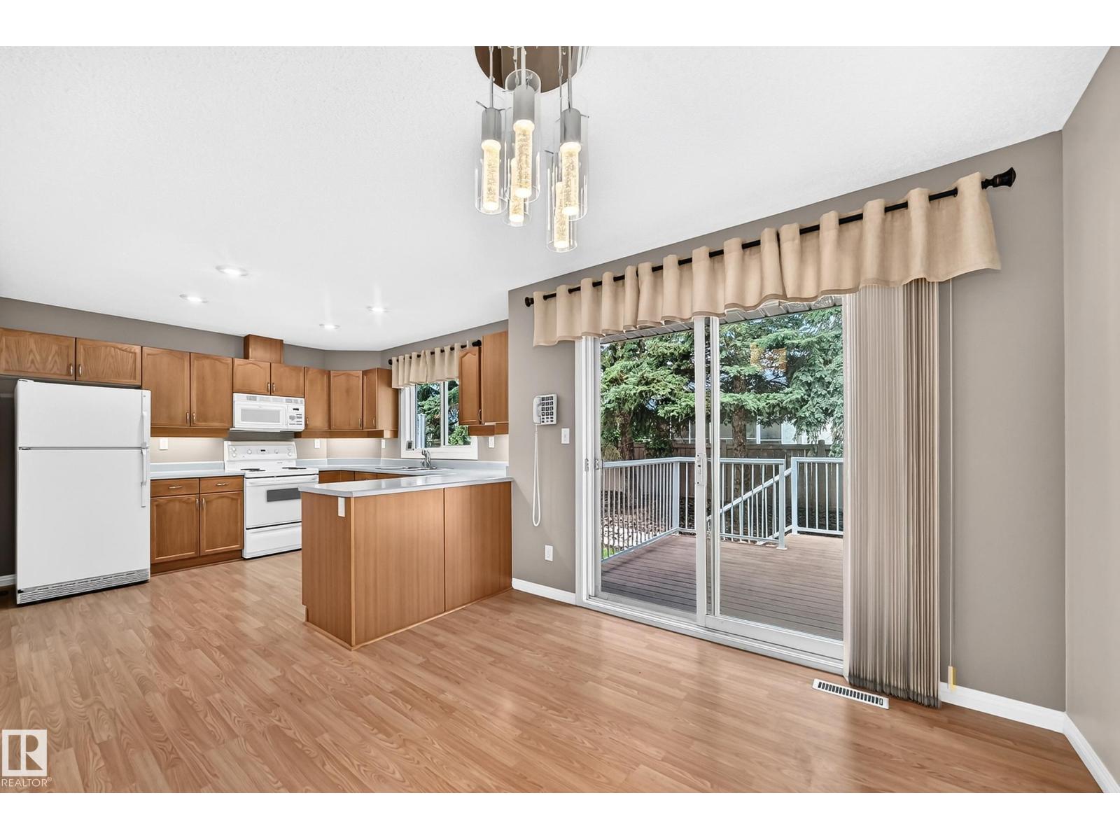 #51 9630 176 ST NW - 17