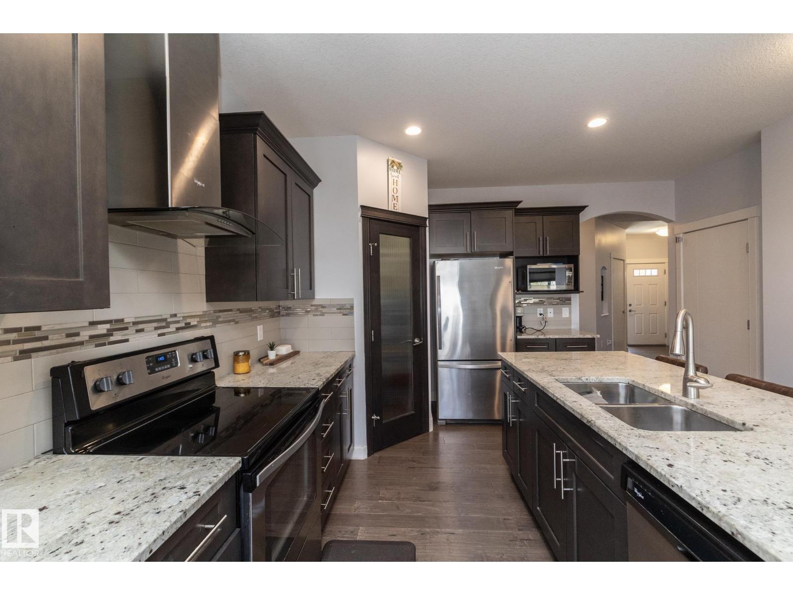 2016 Redtail Cm NW photo 3 — MLS® E4497310