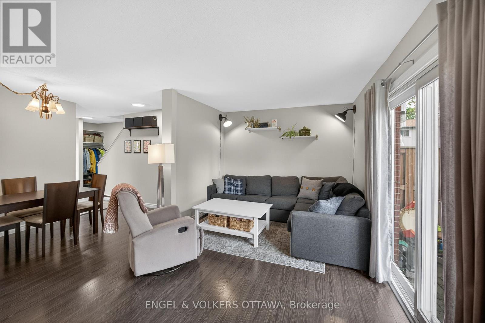 3 Bed, 2 Bath House for Sale in Ottawa – 60 – 3258 BANNON WAY, Ottawa – MLS# X13527570 - Image 8
