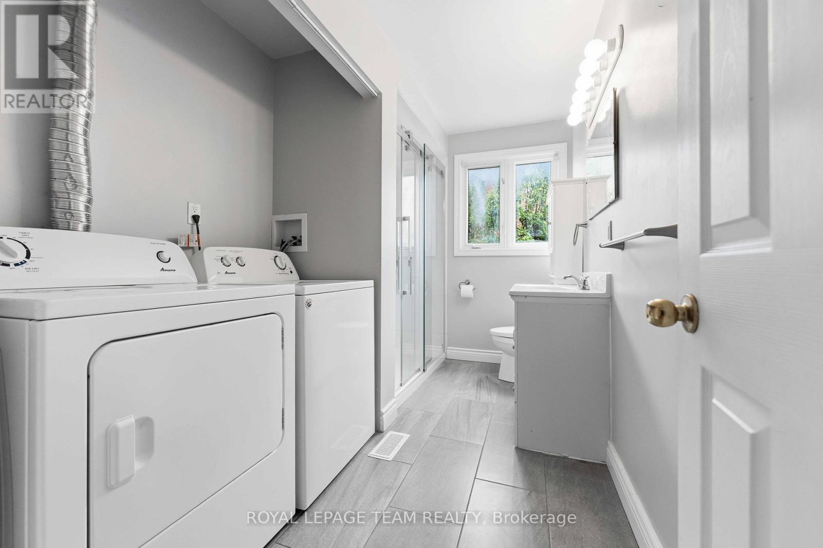 1197 MAITLAND AVENUE - 21