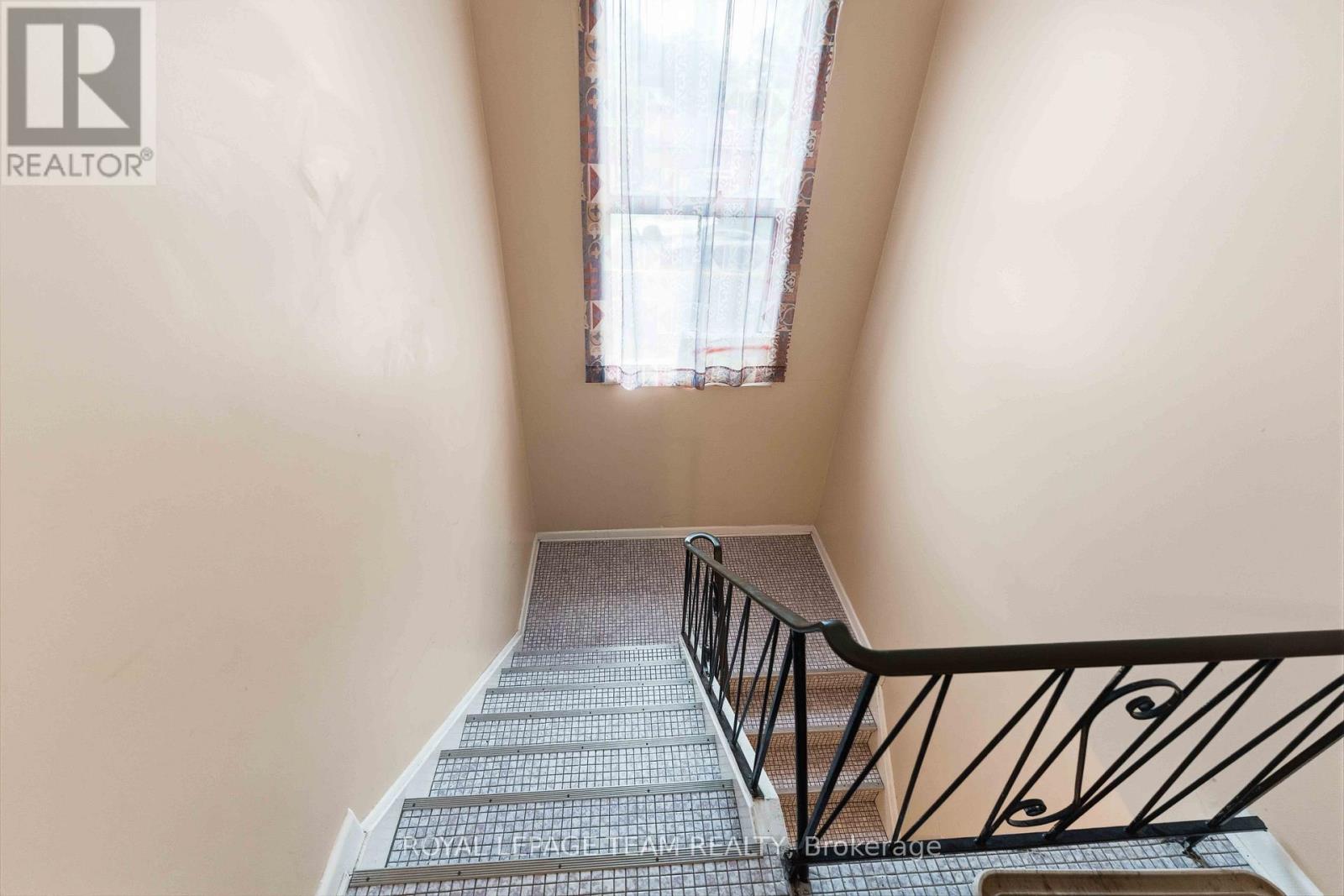 1197 MAITLAND AVENUE - 23