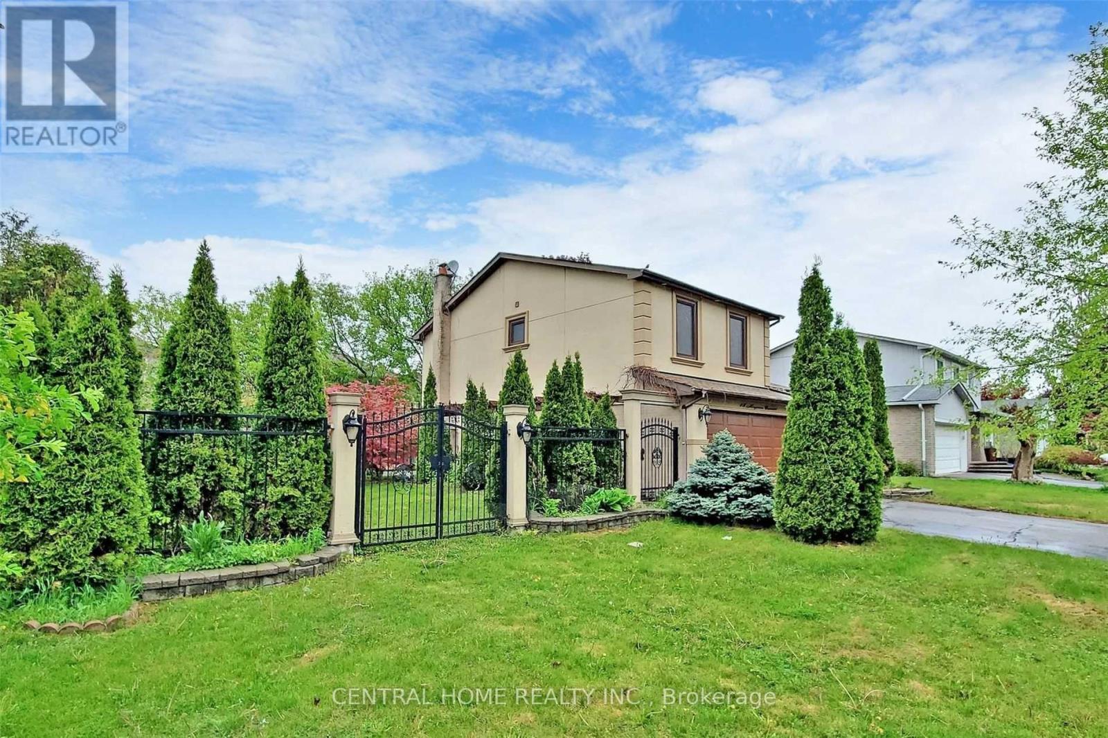 18 MAYVERN CRESCENT - 4