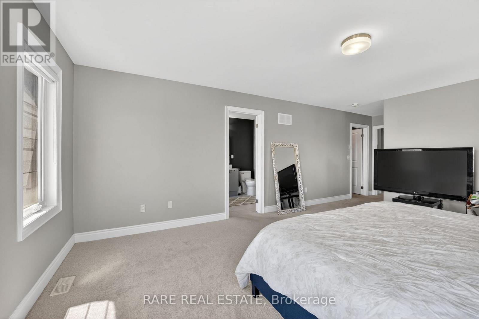 2141 WILSON STREET - 25