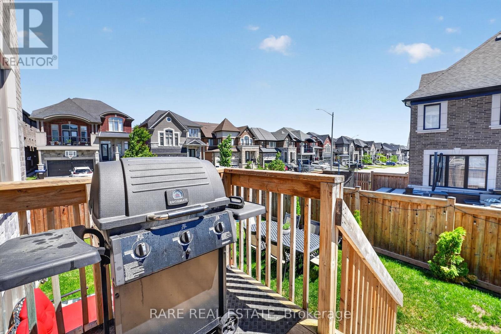 2141 WILSON STREET - 40